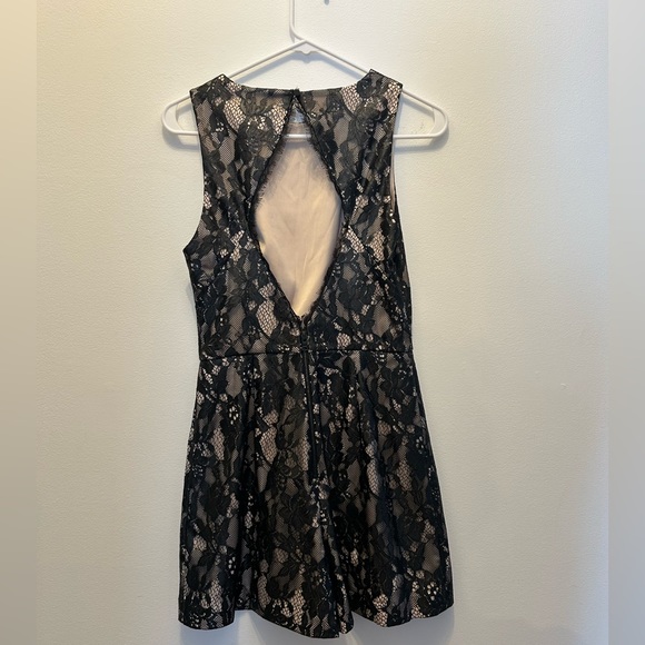 Alice and Olivia lace romper - Picture 7 of 11